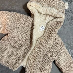 GAP Beige Knit Hooded Puffer Jacket with Sherpa Lining